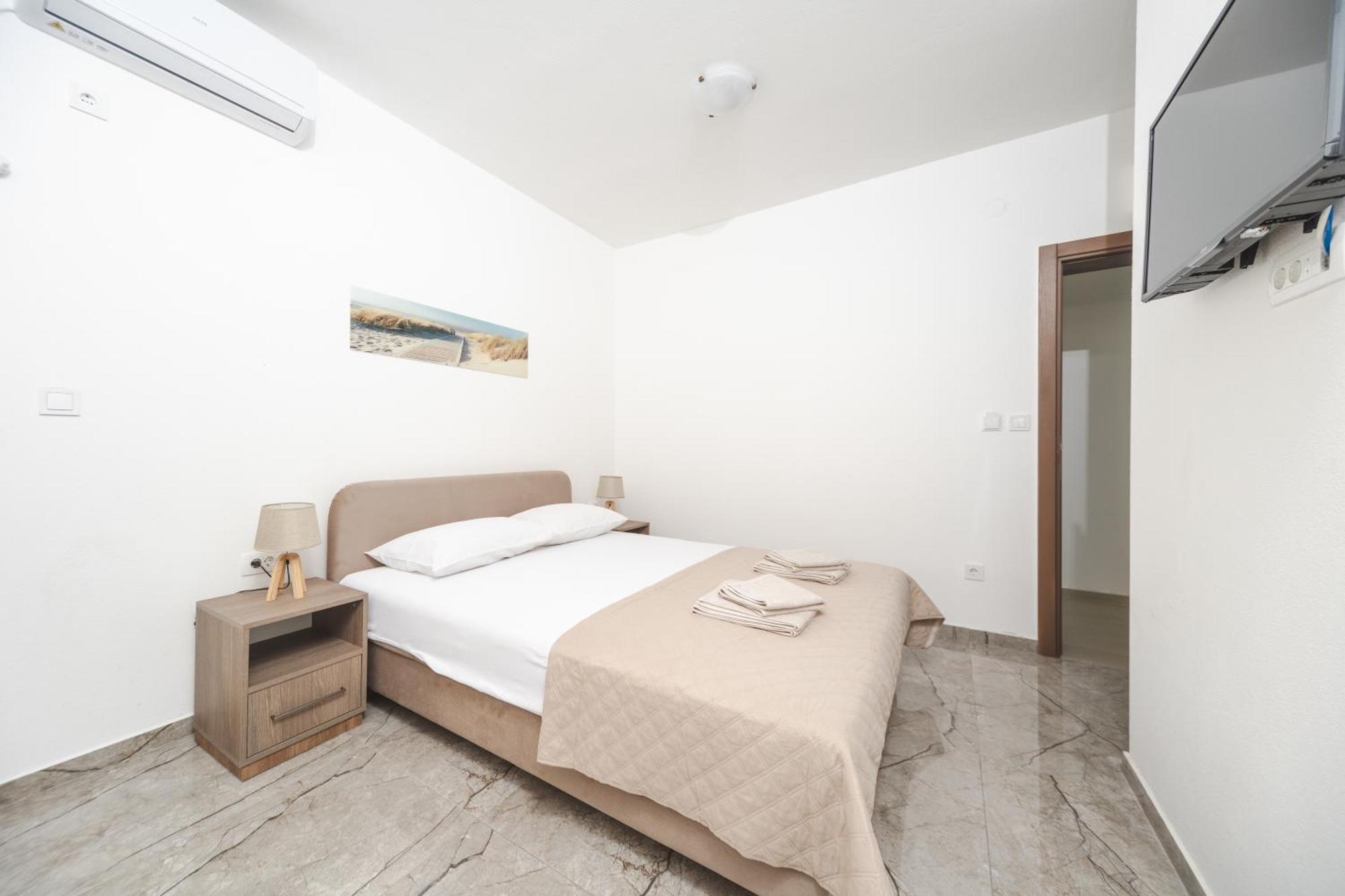 Petrovac Apartmani Agape מראה חיצוני תמונה