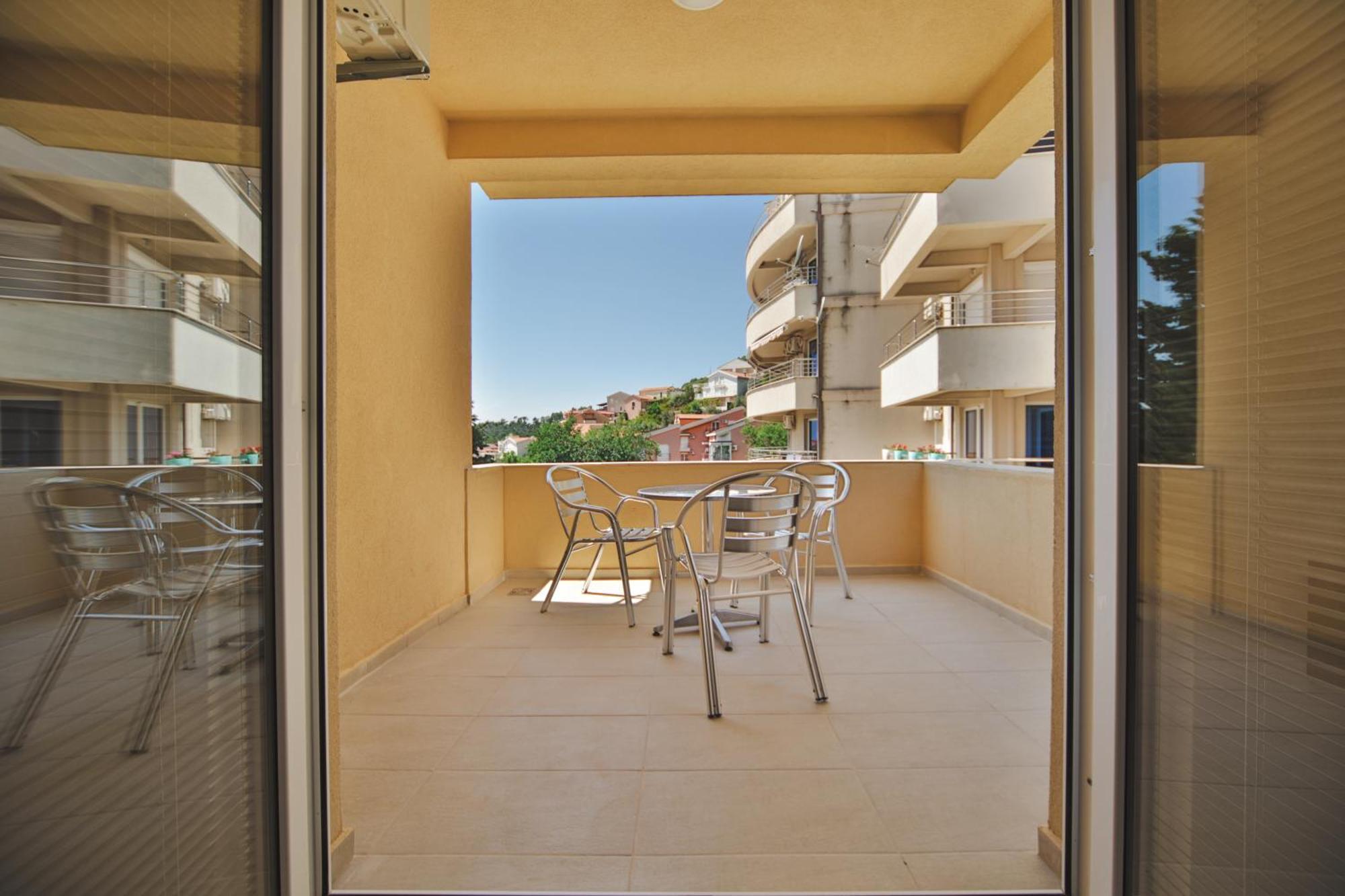 Petrovac Apartmani Agape מראה חיצוני תמונה