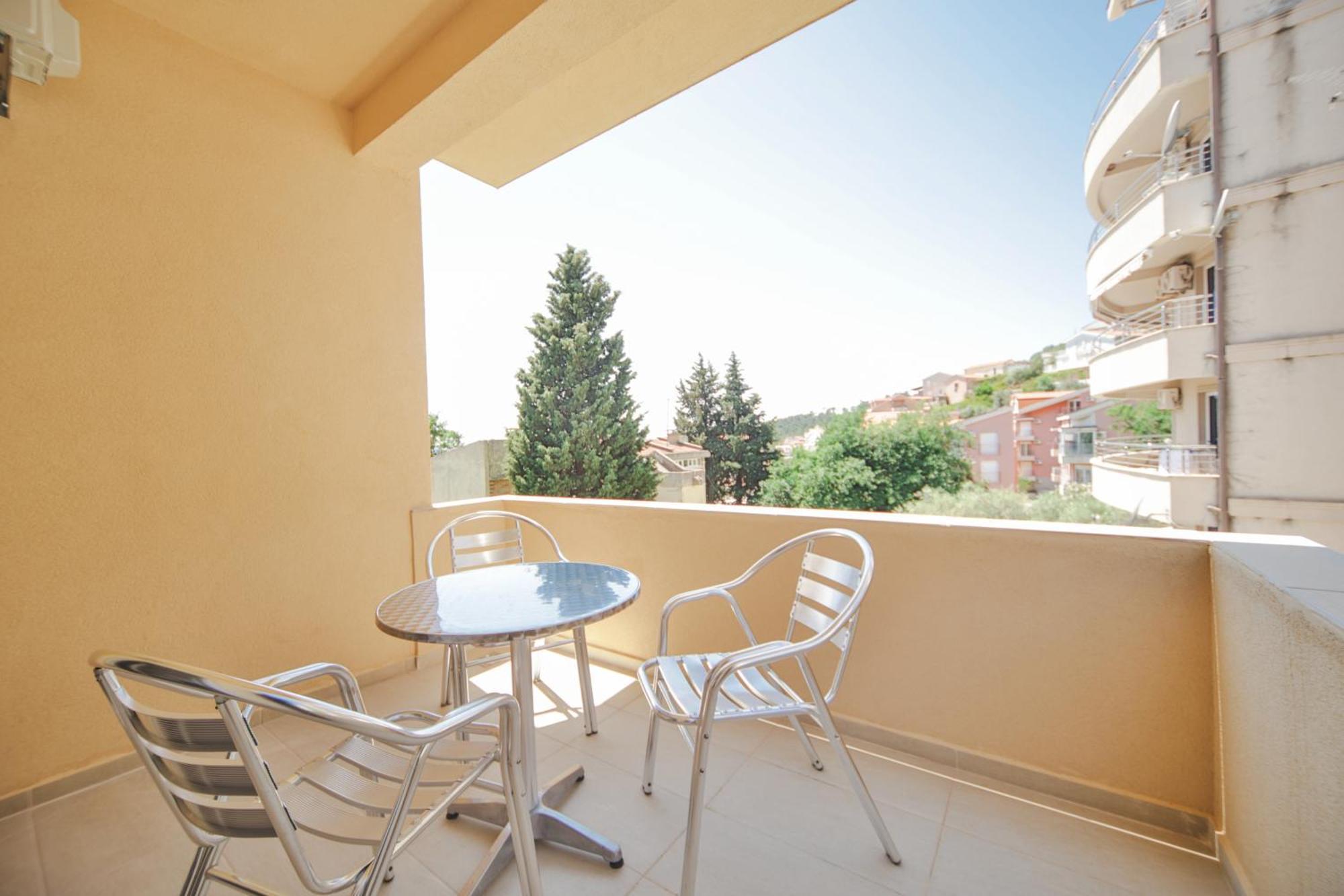 Petrovac Apartmani Agape מראה חיצוני תמונה