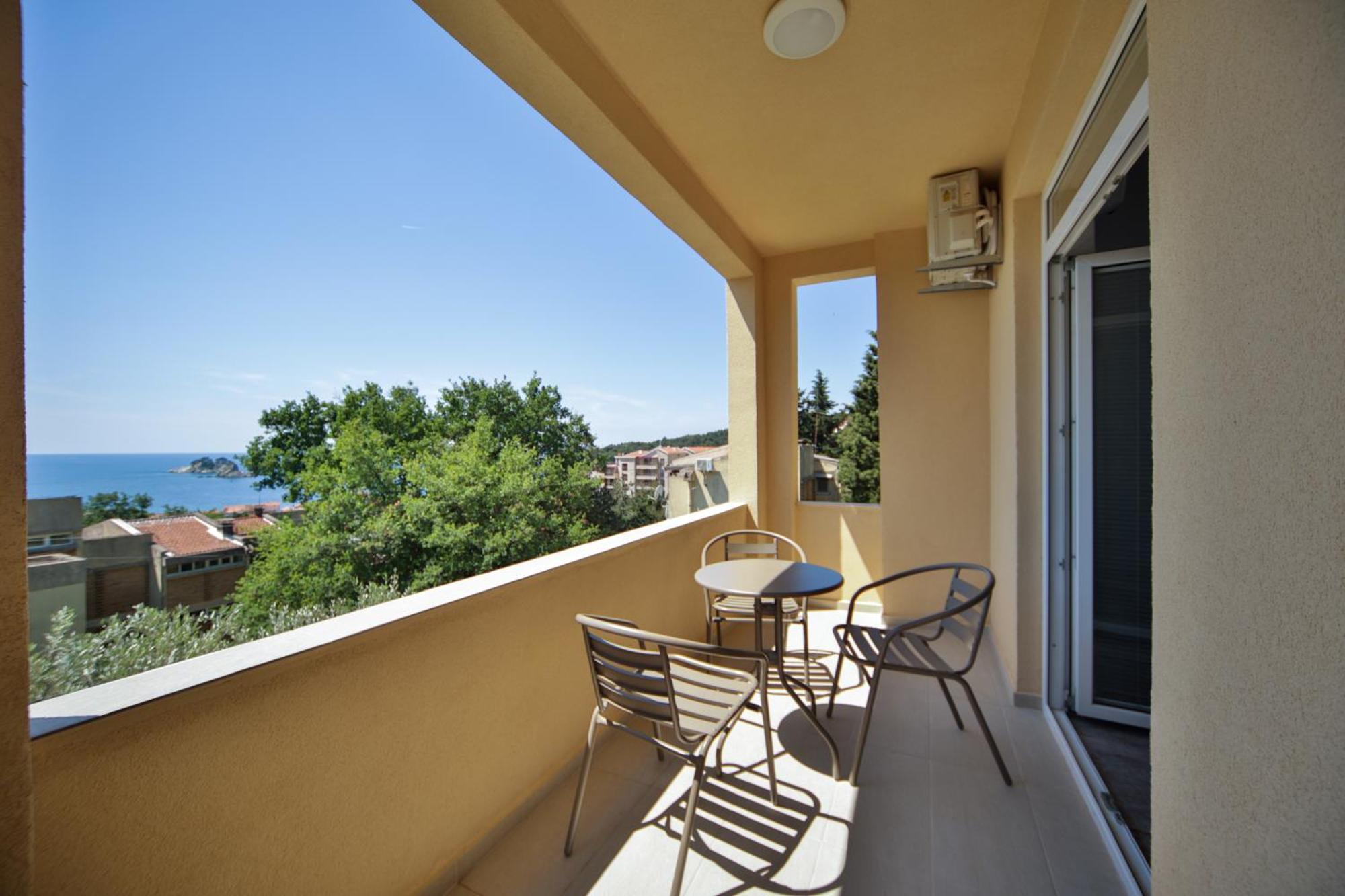 Petrovac Apartmani Agape מראה חיצוני תמונה