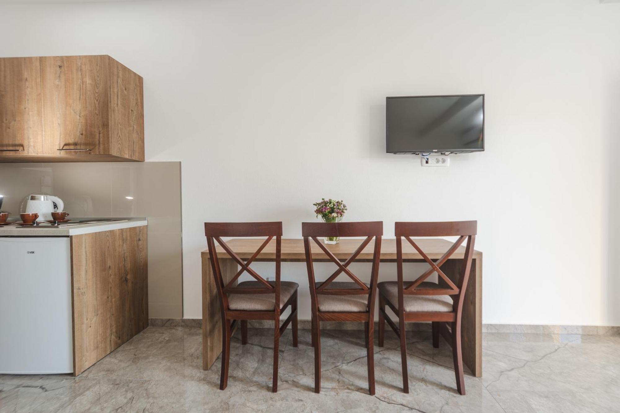 Petrovac Apartmani Agape מראה חיצוני תמונה
