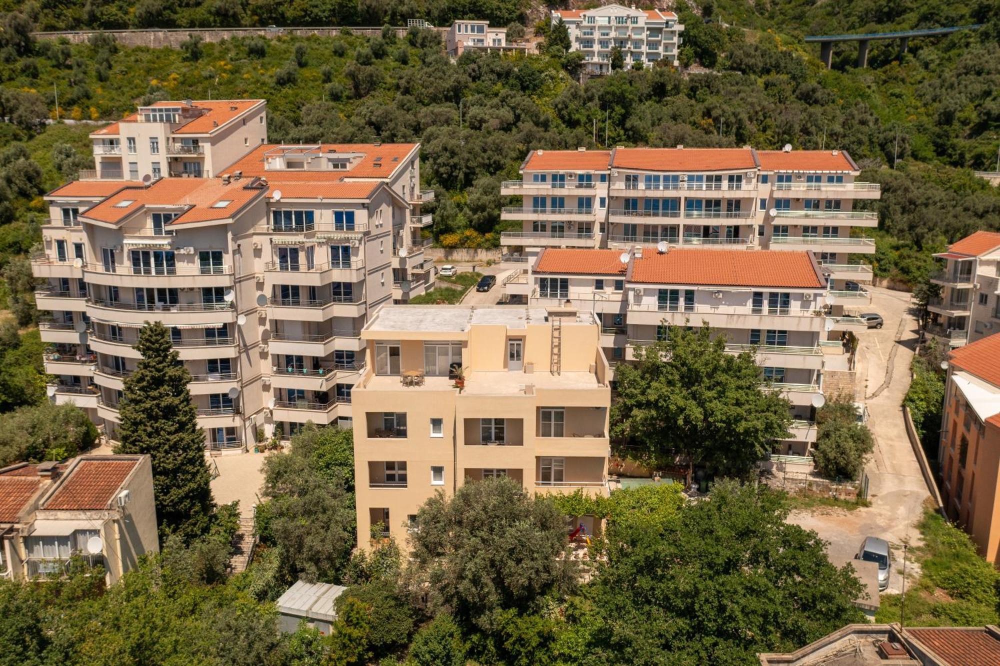 Petrovac Apartmani Agape מראה חיצוני תמונה