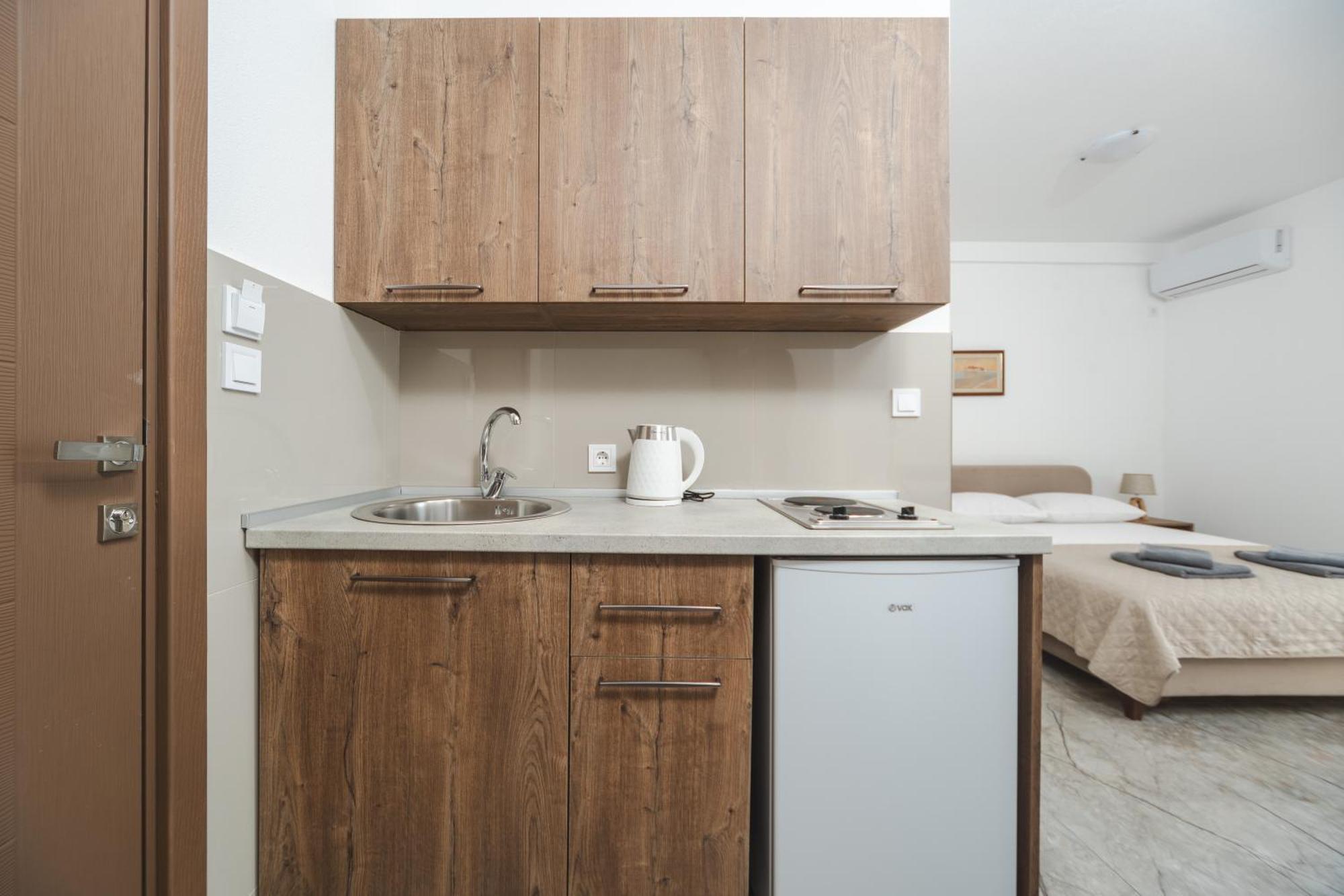Petrovac Apartmani Agape מראה חיצוני תמונה