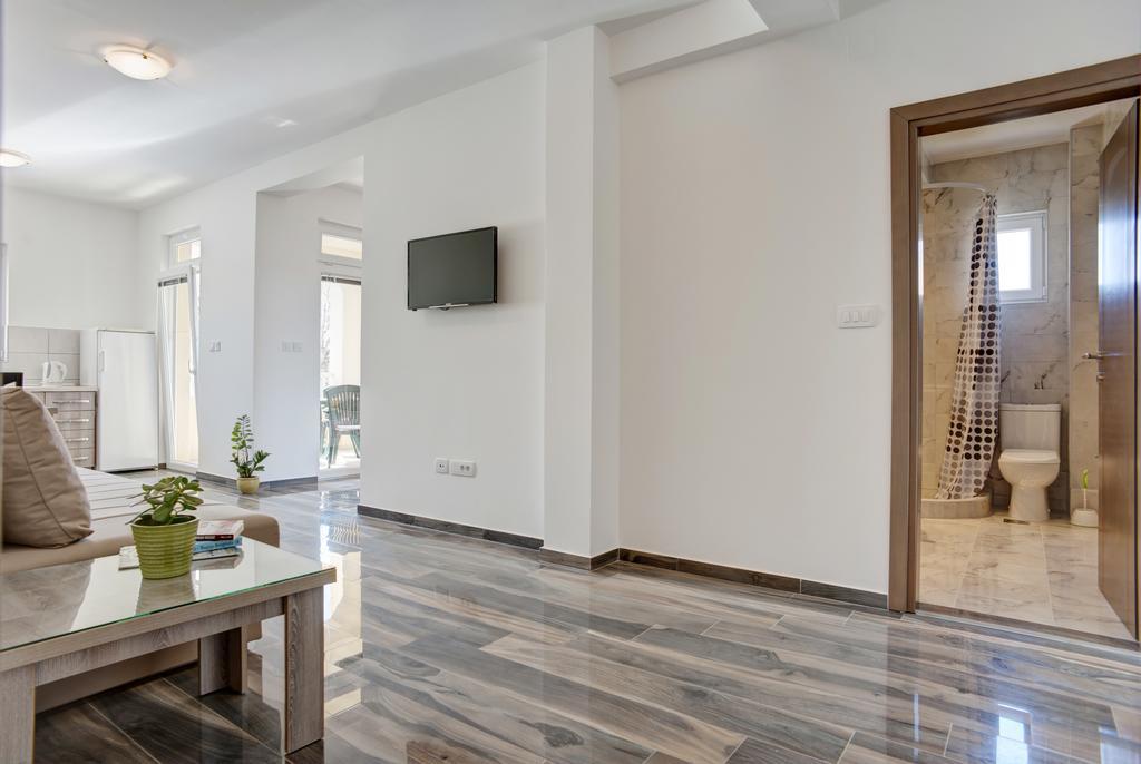Petrovac Apartmani Agape מראה חיצוני תמונה