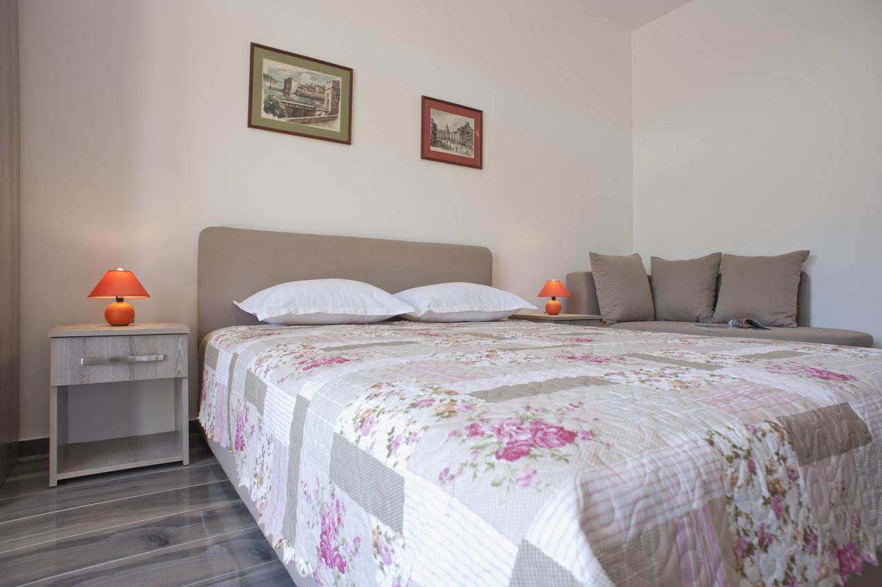 Petrovac Apartmani Agape מראה חיצוני תמונה